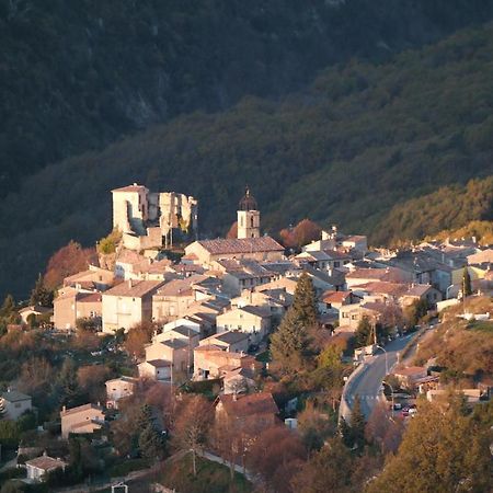 Au Pied Du Chateau Греольер-ле-Неж Экстерьер фото